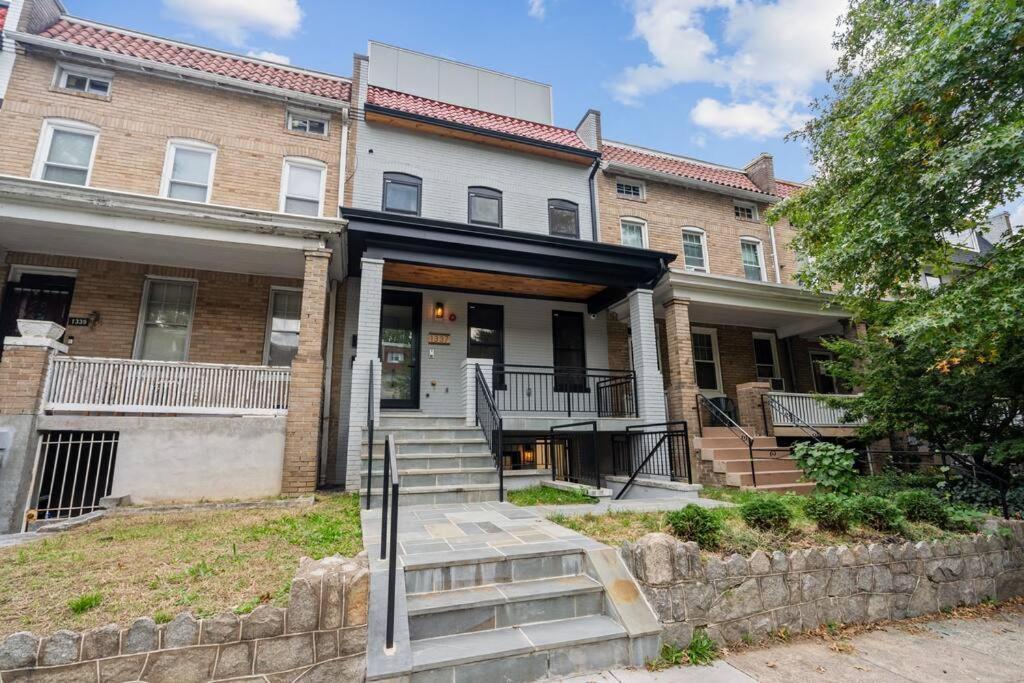 Capitol View1 Townhouse Condo Washington Exterior photo