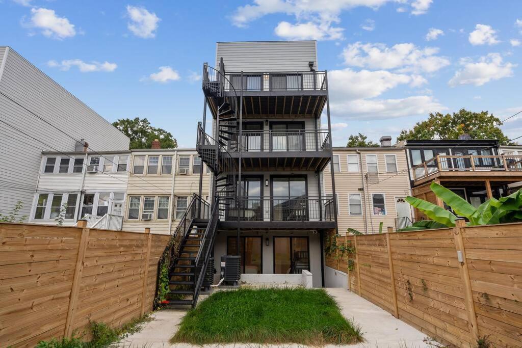 Capitol View1 Townhouse Condo Washington Exterior photo